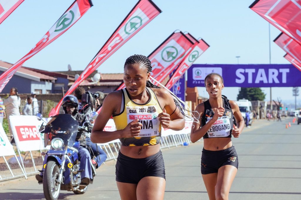 Flirten mit Selbstvertrauen Ein Leitfaden für Schüchterne