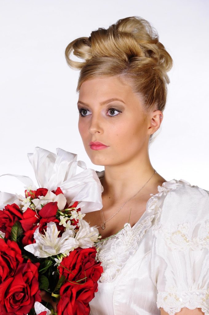 Sicherheit beim Online Dating Wie man mit unheimlichen Nachrichten umgeht und die erste Nachricht craftet