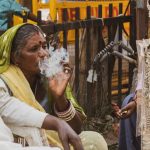 Die Kunst des Flirtens mit Humor und Timing