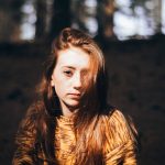 Warum Menschen auf Fremde zugehen Eine Analyse der menschlichen Verbindung