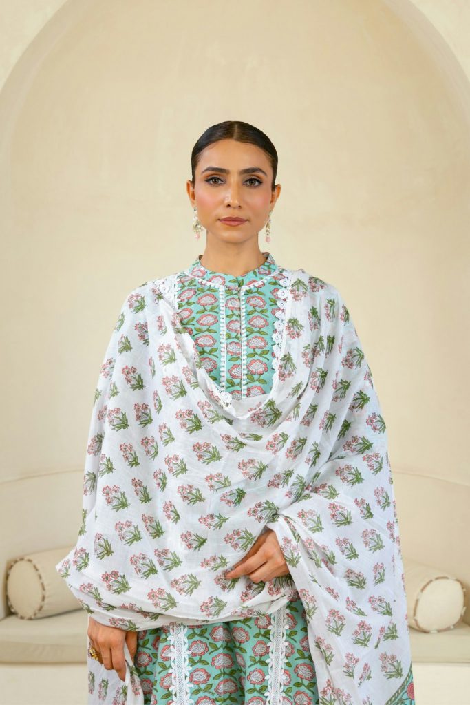 Sichere erste Treffen nach Studenten Dating Tipps arrangieren