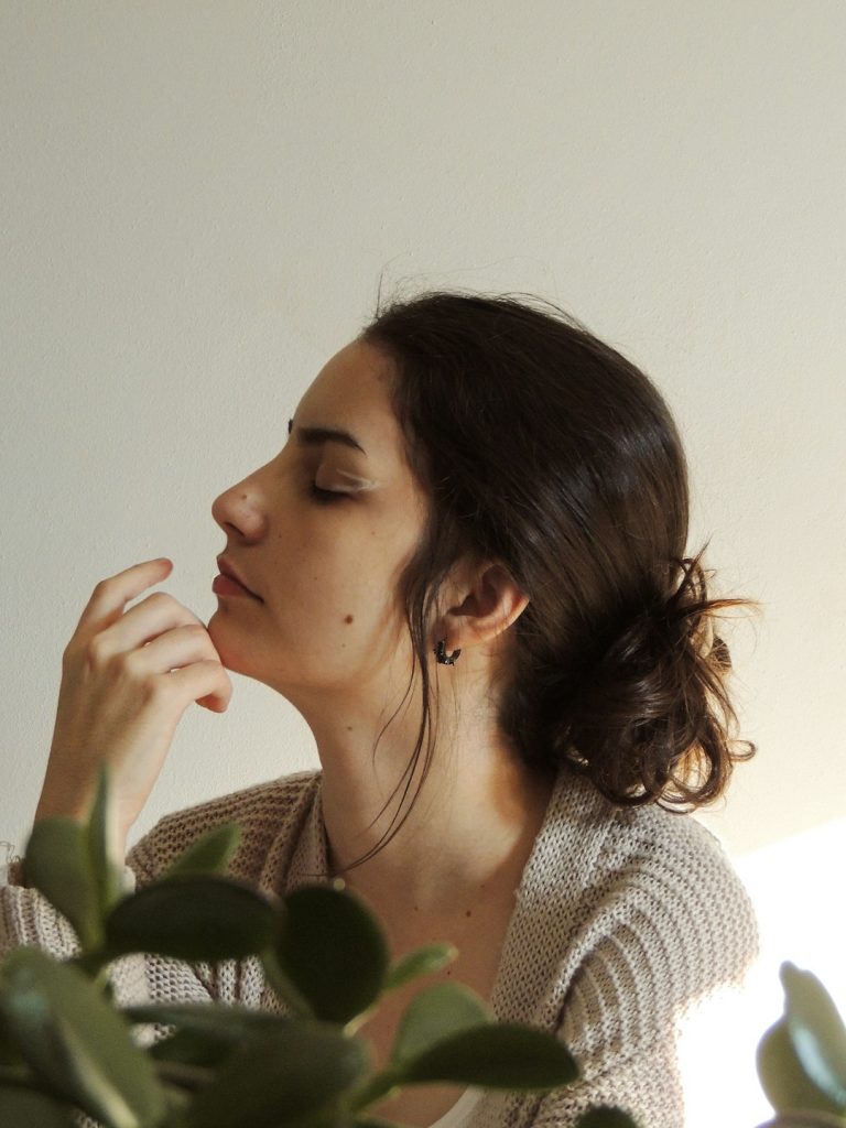 Warum Ehrlichkeit besser funktioniert als Anmachsprüche im Online-Dating